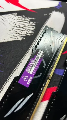 Memória Ram 2x8gb ddr4 (SUPERNOVAS) PRA VENDER LOGO