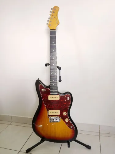 Guitarra Tagima Jazzmaster 