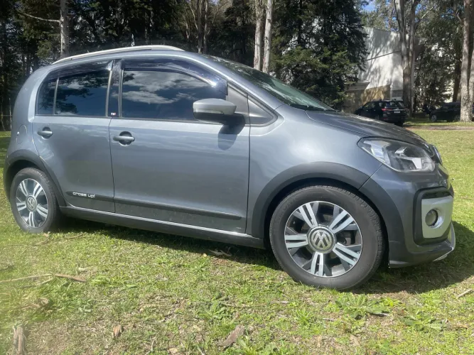 Volkswagen Up! Cross 1.0 TSI Total Flex 12V 5P 2019