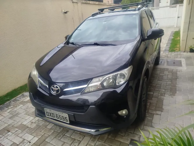 Toyota RAV4 2.0 4X4 16V Aut. 2014