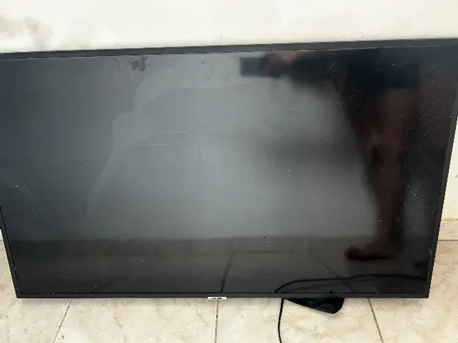 Tv Samsung para retirada de peça?s