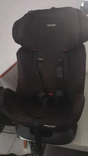 Cadeirinha pra carro voyage