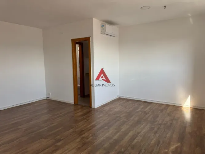 SALA COMERCIAL À VENDA NO PREMIUM OFFICE TOWER