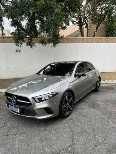 Mercedes-Benz Classe A 250 2.0 TB Hatch Vision 2020