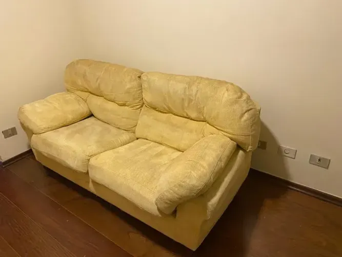 Sofá 2 lugares