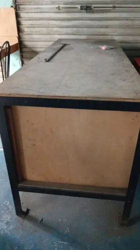 Bancada de Serviços com Gavetas