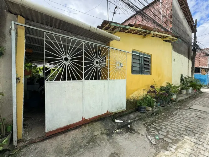 Casa no engenho do meio 