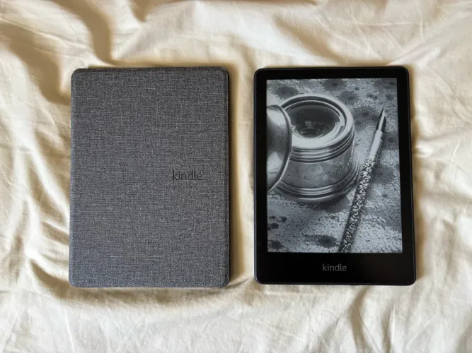 Kindle Paperwhite 11º Geração + Capinha
