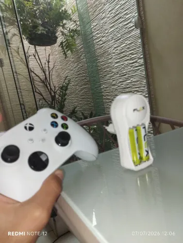 Controle de Xbox séries S|X com pilhas recarregáveis 