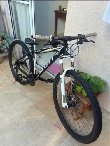 Scott Scale 960 2018 Aro 29 - RockShox + Deore XT I Excelente Estado