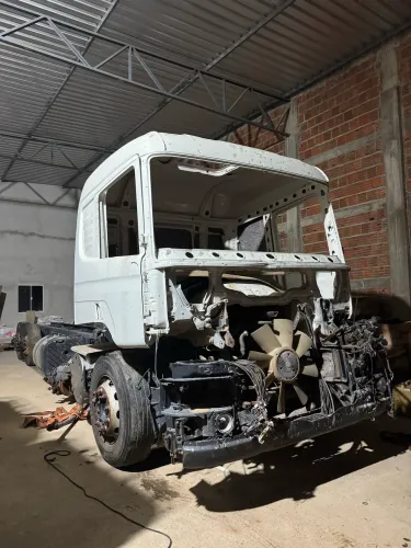 Vendo peças da Scania p310