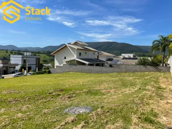 Terreno à Venda no Condomínio Reserva da Serra em Jundiaí ? 504m² com Linda Vista e Excele