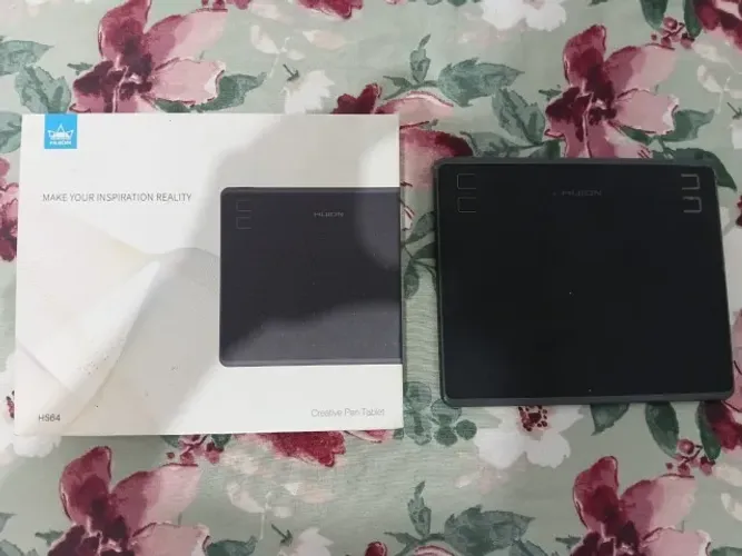 mesa digitalizadora huion HS64 (ACEITO PROPOSTA)