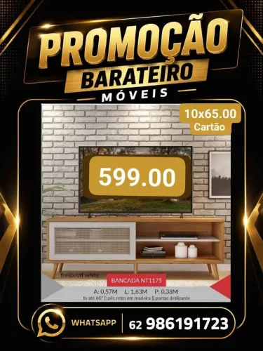 Rack para TV com pes de madeira