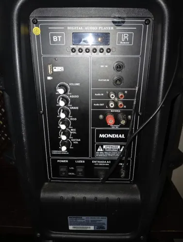 Caixa de som com bluetooth