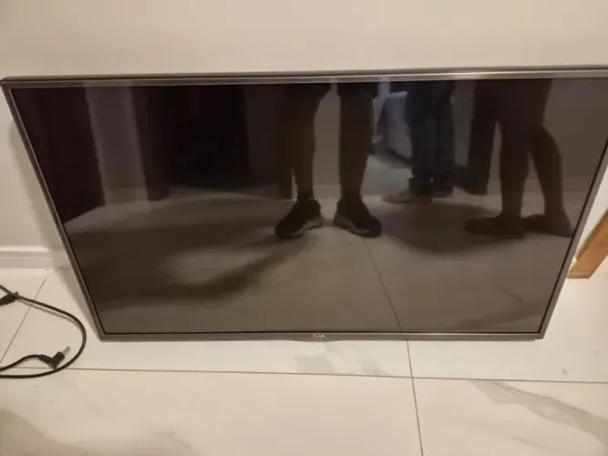 Vendo TV LG para conserto ou retirada de peças