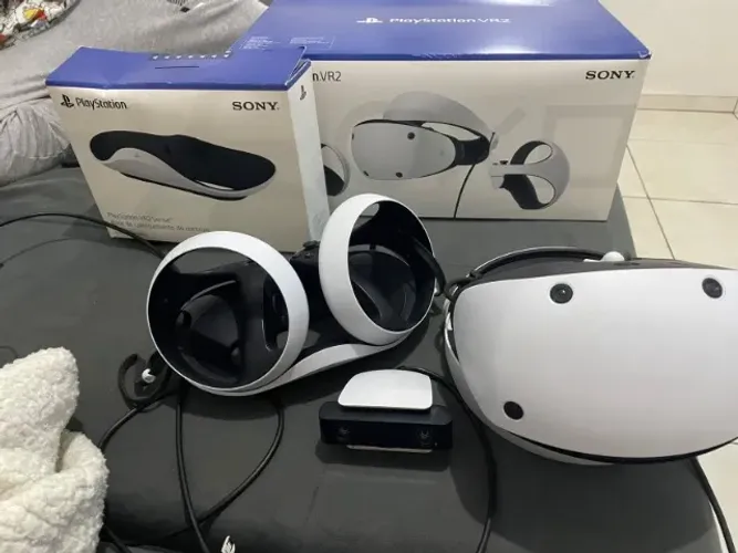 PlayStation VR2 PS5 USADO+ BASE DE CARREGAMENTO CONTROLE USADO NA CAIXA + CAMERA PS5 HD