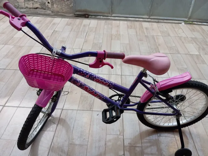 Bicicleta infantil conservada