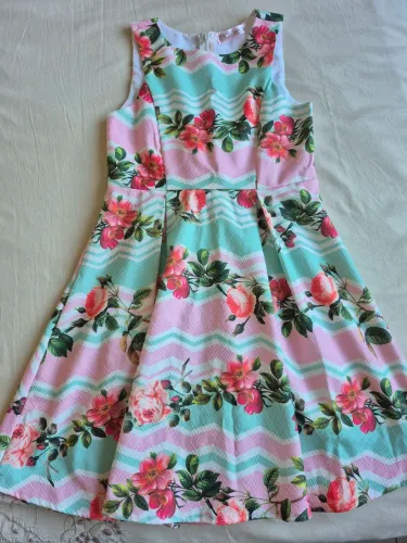 Vestido infantil estampado tamanho 12 anos