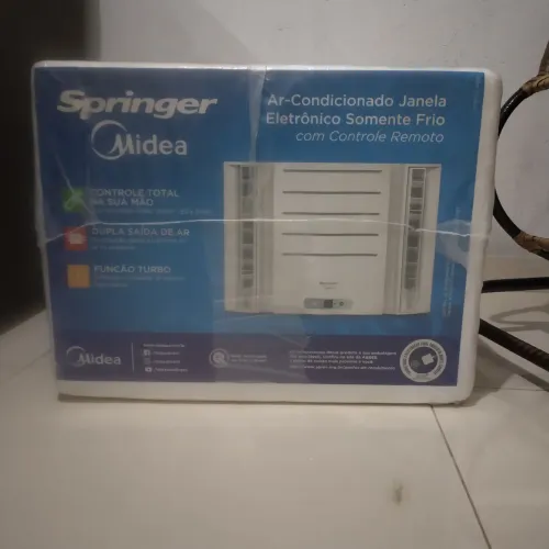Springer Midea.  Ar-condicionado janela eletrônico somente frio com controle remoto.