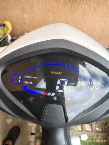 Vendo moto Aveloz 50cc bem conservada