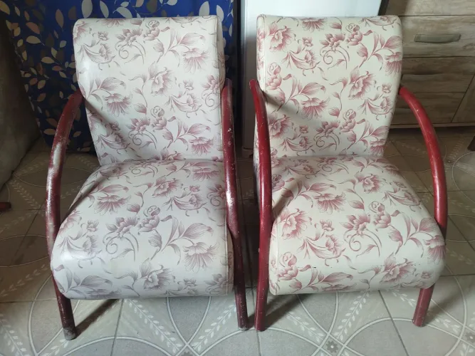 Cadeiras namoradeiras