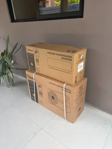 Ar-Condicionado Midea AI EcoMaster 9.000 BTUs Inverter - Na Caixa