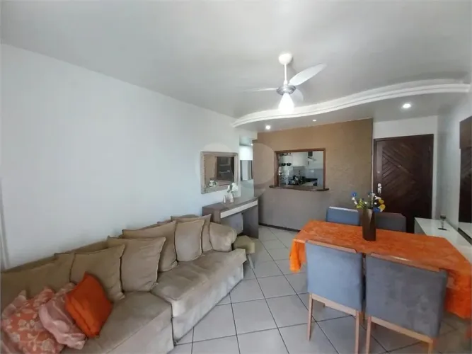 Ótimo apartamento 2 quartos suíte e garagem. Noronha Torrezão-Niterói