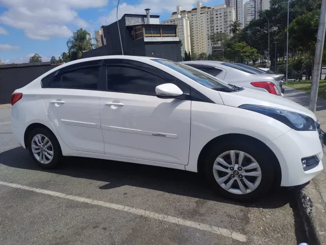Hyundai HB20S C.plus/c.style 1.6 Flex 16V Mec.4p 2018