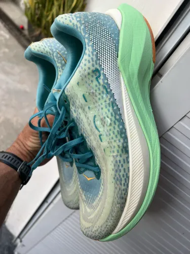 Hoka Cielo X1