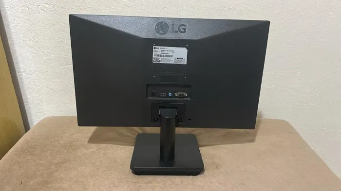 Monitor LG novo, nunca usado