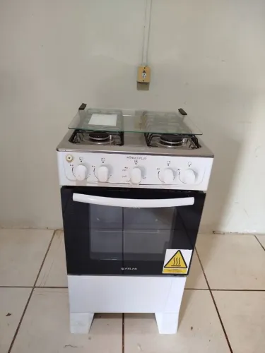 Fogão 4 bocas atlas acendimento elétrico pouco tempo de uso funcionando tudo ((ENTREGO ))