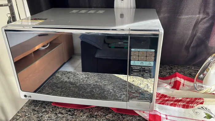 Microondas LG inox com Grill