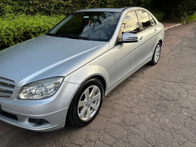 Mercedes-Benz C-200 Kompressor Classic 1.8 16V Aut. 2010