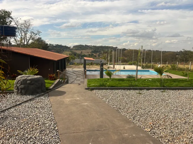 Chácaras e terrenos 