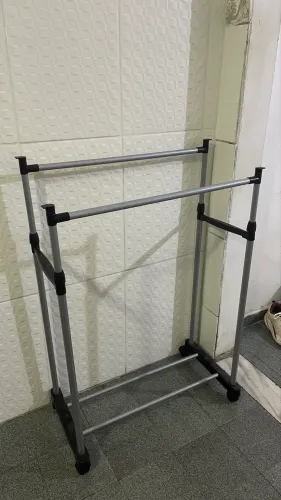 Cabideiro ajustável