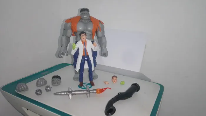 Pack Hulk Cinza e Bruce Banner Marvel legends!