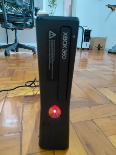 Console Xbox 360 - Defeito luz vermelha