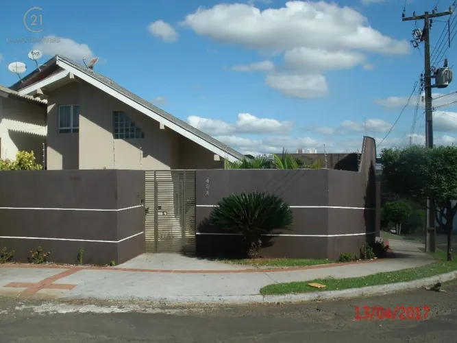 Casa para alugar em Londrina, Jardim dos Alpes I, com 3 quartos, com 105 m²
