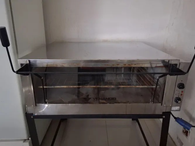 Forno Elétrico 275lt