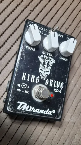 Pedal efeito para guitarra.