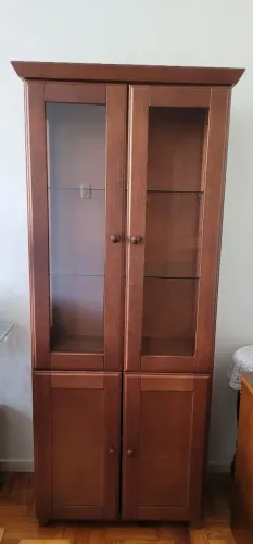 Vende-se Cristaleira madeira original