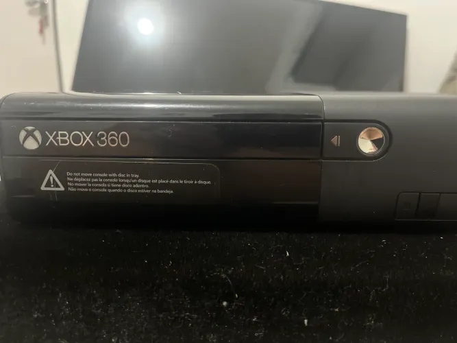 Xbox 360 (1 controle)