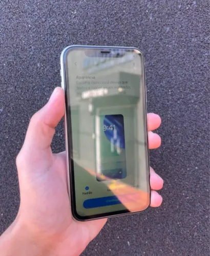 Iphone 11 prefeito sem detalhes 