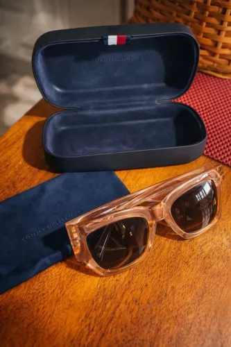 Óculos de Sol Tommy Hilfiger - Original | Comprado nos EUA