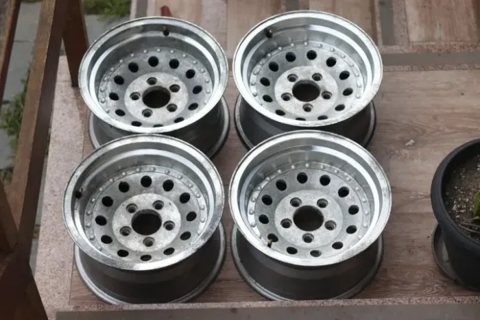 Jogo de Rodas Mangels Orion Aro 15 x 8" - Furação 5x120 (Chevrolet Antigos)