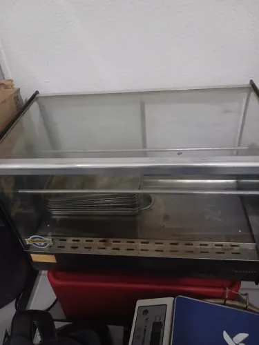 Estufa para salgados 8 bandeijas