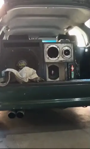 Som automotivo Completo de 15" com médio tocando demais