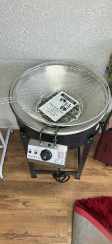 Fritadeira elétrica com cesto