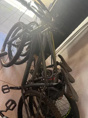 Vendo bicicleta Oggi hacker sports e Sense impact